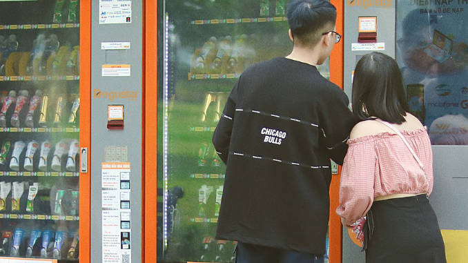 Máquinas de vending gratis en Madrid - Degusta Vending - Máquina expendedora de snacks en Madrid para empresas o espacios públicos